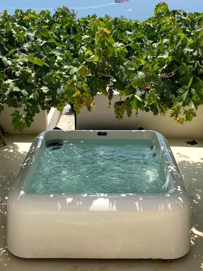 Les Suites Love 3 Spa Vue Mer Piscine Marsella Exterior foto