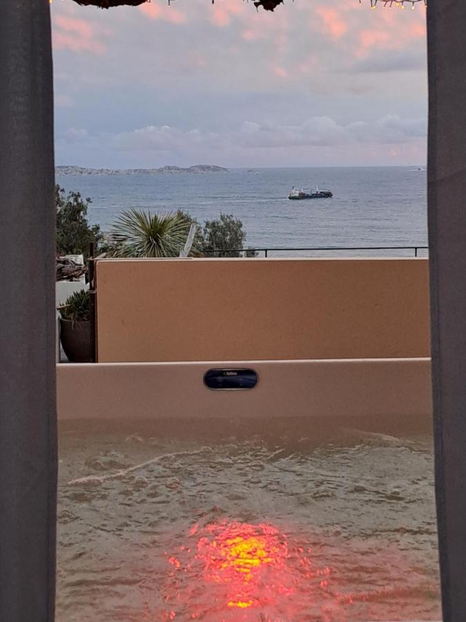 Les Suites Love 3 Spa Vue Mer Piscine Marsella Exterior foto