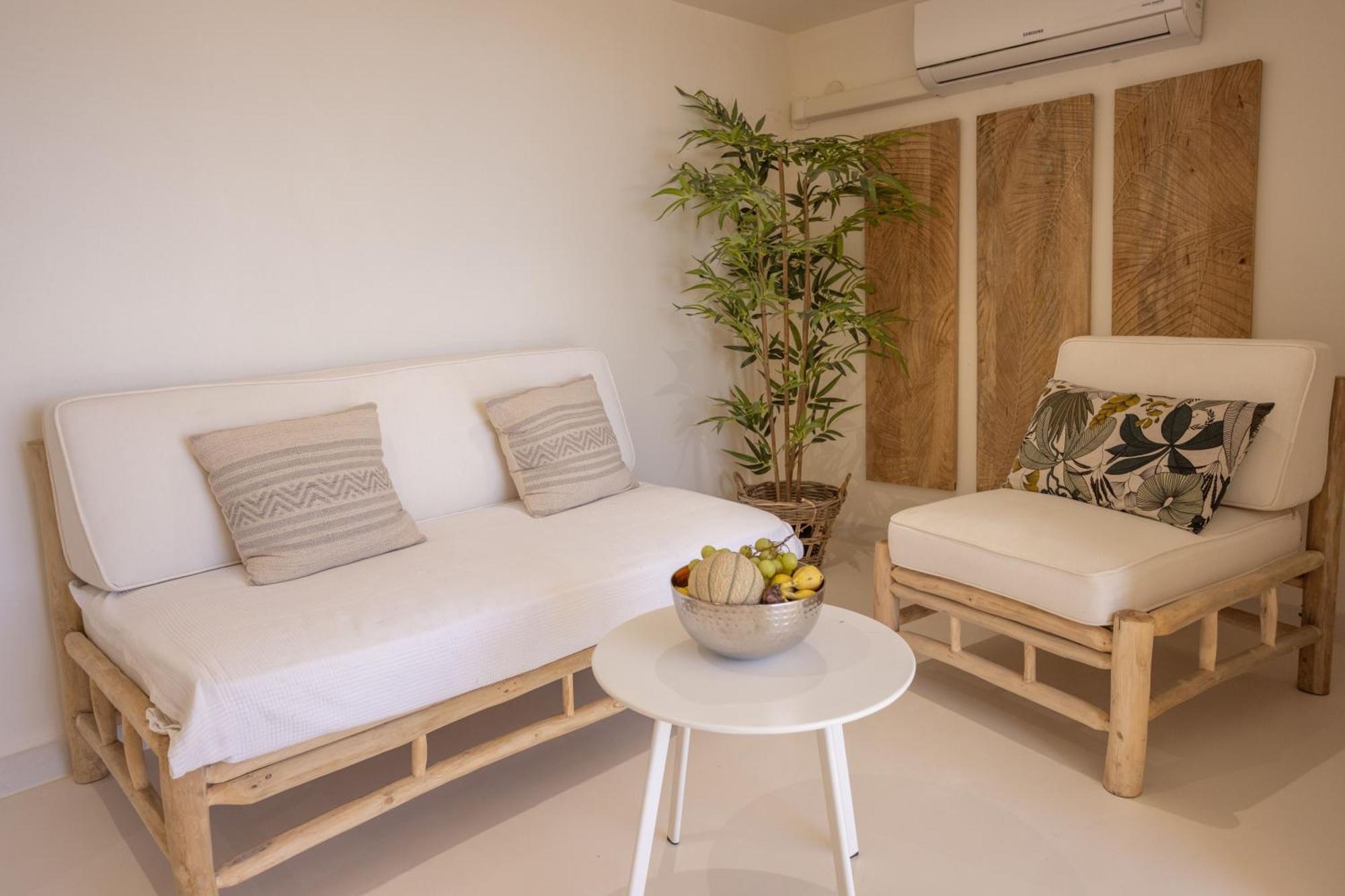 Les Suites Love 3 Spa Vue Mer Piscine Marsella Exterior foto